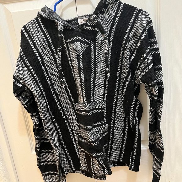 Bohemian Vagabond Sweater - Picture 3 of 3